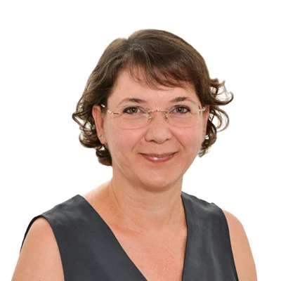 Rosalba Mercurio, psicologa, counselor e consulente di orientamento Primo piano della dott.ssa Rosalba Mercurio, psicologa, counselor e consulente di orientamento